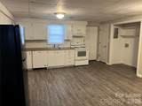 451 Montgomery Avenue - Photo 6