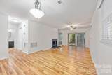 2715 Selwyn Avenue - Photo 4