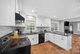 2006 Killarney Place - Photo 11