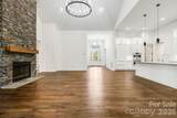 202 Lakeshore Drive - Photo 8