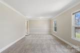 1280 Queensgate Street - Photo 6
