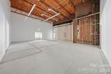 1001 W Avenue - Photo 8