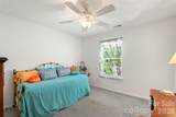 7900 Wilby Hollow Drive - Photo 21