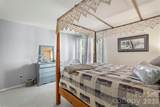 7900 Wilby Hollow Drive - Photo 26