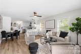 2862 Greenwood Road - Photo 12
