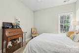 820 Sunset Pointe Drive - Photo 18