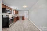 15910 Glenmore Road - Photo 16