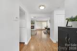 524 Regency Drive - Photo 7