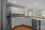 413 Nixon Road - Photo 14