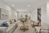 533 Broadway Court - Photo 2