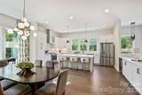 1500 Hawthorne Lane - Photo 4