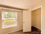 2911 Grace View Place - Photo 16