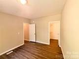 2911 Grace View Place - Photo 18