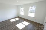 5015 Twin River Drive - Photo 18