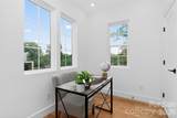 910 Everett Place - Photo 37