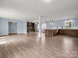 810 Surry Drive - Photo 20