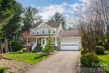 305 Woodview Court - Photo 1