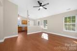 2012 Pheasant Glen Road - Photo 2