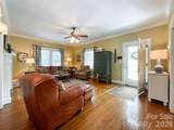 405 Lee Avenue - Photo 8