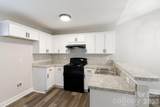 1530 Tiana Way - Photo 10
