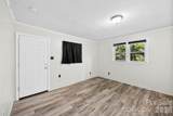 302 Suburban Avenue - Photo 20