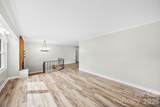 302 Suburban Avenue - Photo 7
