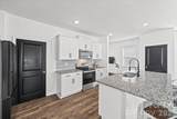 342 Court House Avenue - Photo 11