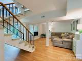 9006 Saint Thomas Lane - Photo 22