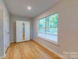 9006 Saint Thomas Lane - Photo 36