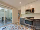 9006 Saint Thomas Lane - Photo 10