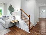 1924 Vanderlyn Street - Photo 2