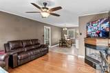 239 Harris Avenue - Photo 5
