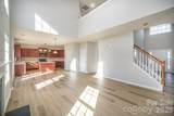5805 Lindley Crescent Drive - Photo 4