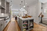 316 Dotger Avenue - Photo 14