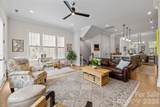 316 Dotger Avenue - Photo 10