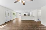 108 Iowa Avenue - Photo 4
