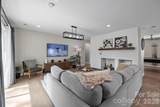 3910 Sulkirk Road - Photo 16