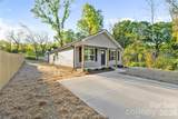 1021 E 10th Street - Photo 2