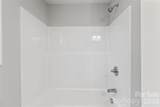 1021 E 10th Street - Photo 18