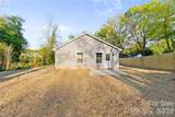 1021 E 10th Street - Photo 3