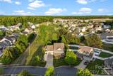 709 Heddington Court - Photo 36