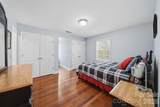 401 Stonecroft Drive - Photo 17