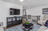 9335 Moss Plantation Avenue - Photo 7