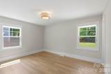 7735 Surreywood Place - Photo 21