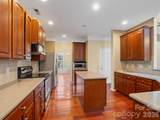 9903 Southampton Commons Drive - Photo 13