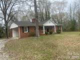 2801 Lyndell Way - Photo 2