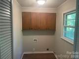 2801 Lyndell Way - Photo 5