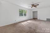 710 Twin Oaks Road - Photo 8