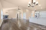 172 Staffordshire Drive - Photo 13