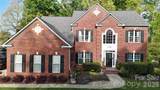 112 Huntly Lane - Photo 1